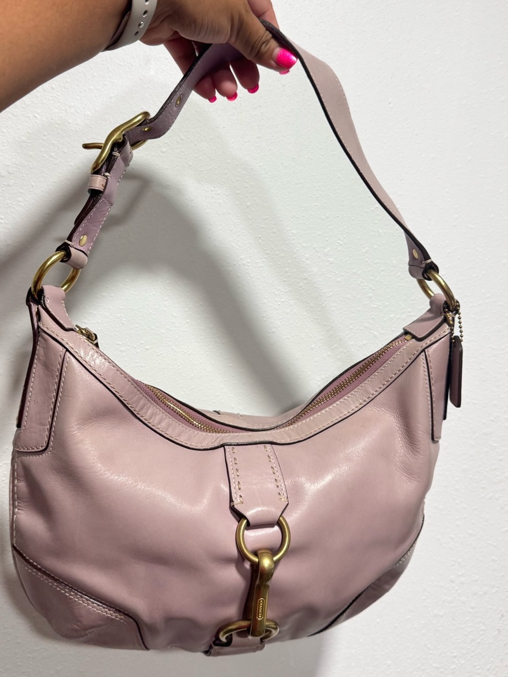 Coach Lilac Vintage Hampton Leather Hobo with Gold Hardware